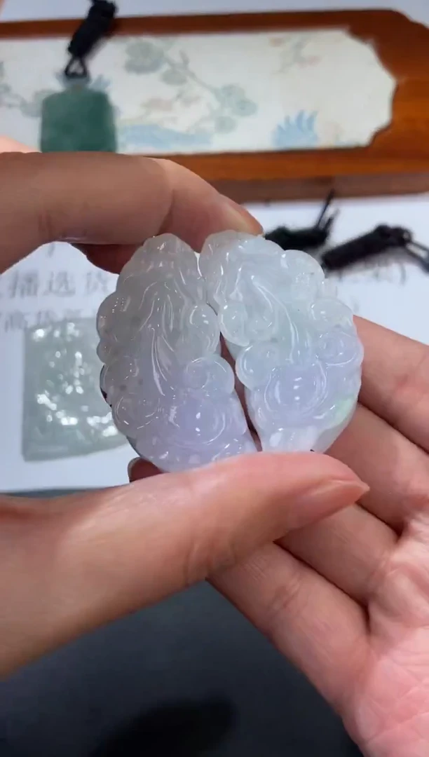 未镶嵌挂件翡翠372378   多人