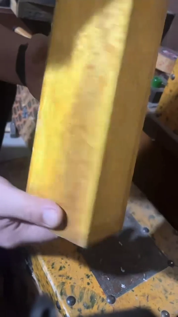木闪电购链接精品摆件唐小