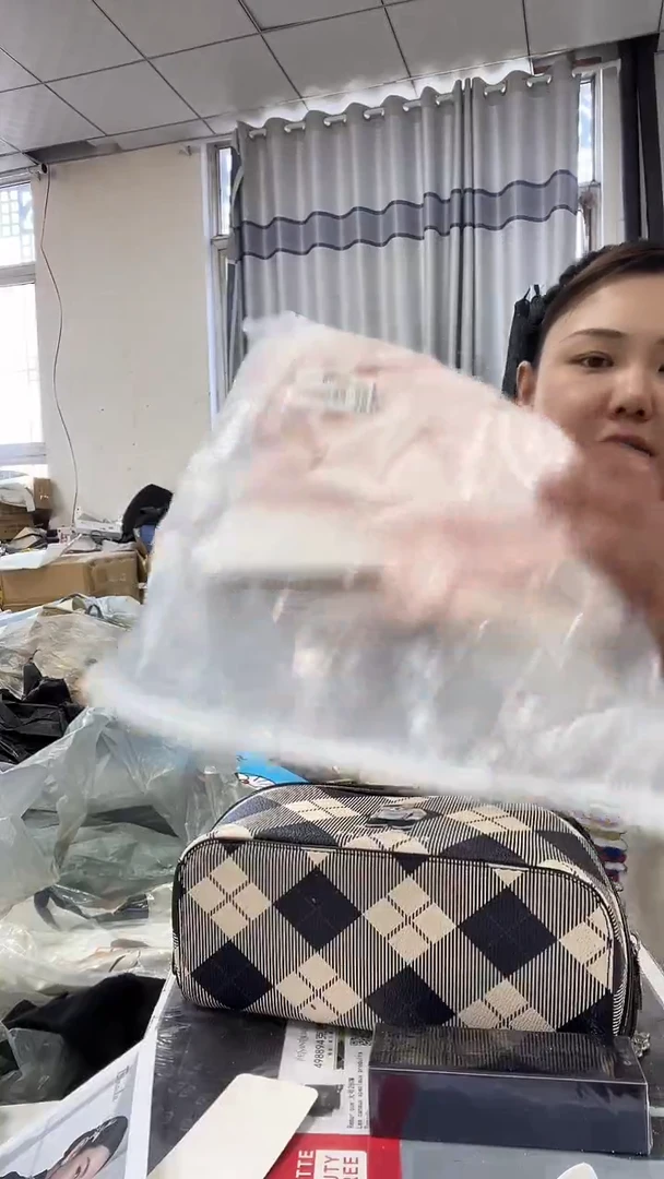 牦牛剖层皮革琪老板女包1号店超好看发图片款