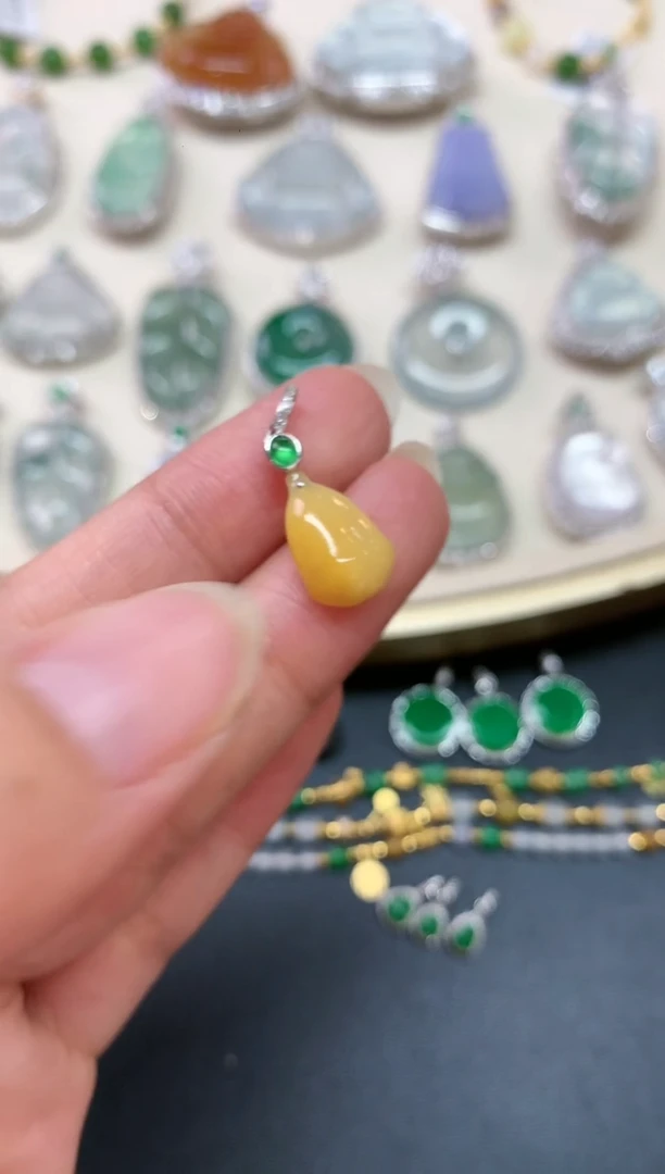 翡翠18K金镶嵌吊坠(不含链)A162|1380