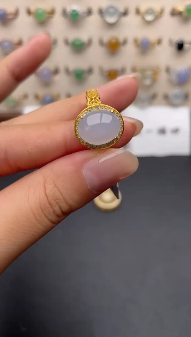 银S925镶嵌戒指翡翠一物一证一礼盒