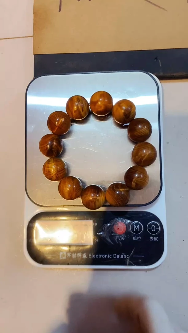 柏木（崖柏）36北太行崖柏陈化手把件手串