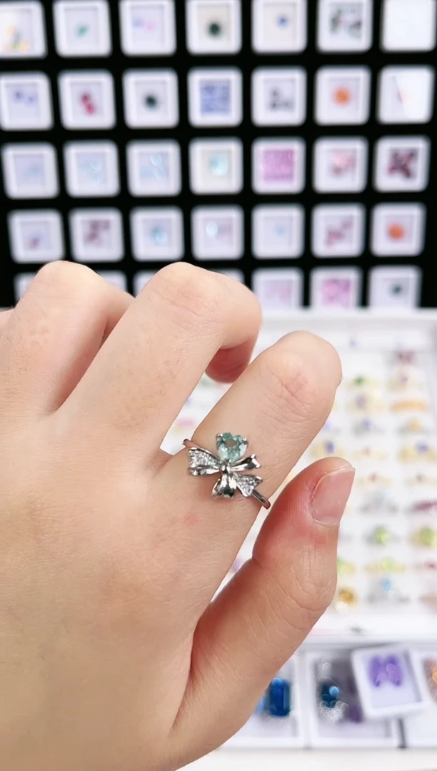 碧玺戒指银S925镶嵌e025