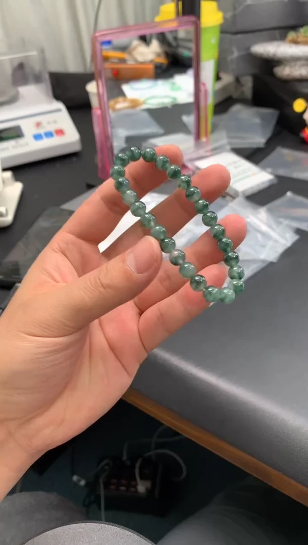 未镶嵌定制翡翠48小时鉴赏期 退货不扣服务费