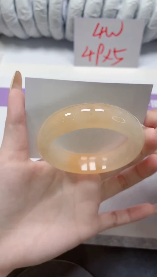 石英质玉手镯未镶嵌276-55.3黄龙