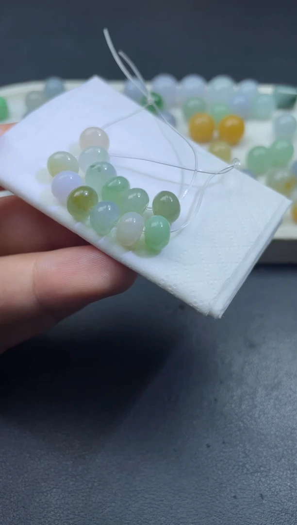 【闪购商品】翡翠颈饰未镶嵌BBBBB141