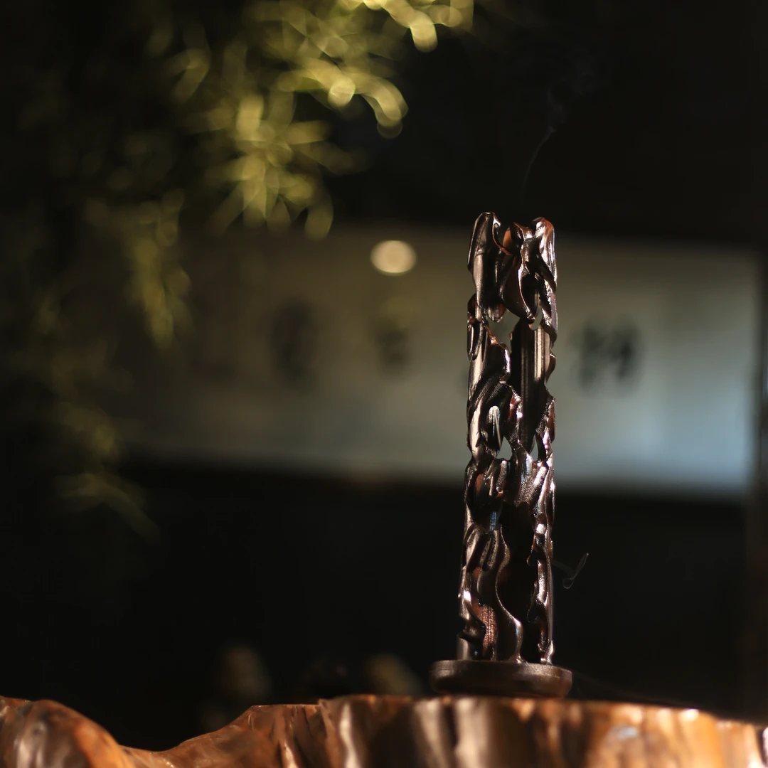 竹野里手刻手制太湖石形刻香筒