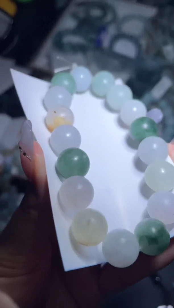 定制翡翠未镶嵌天然缅甸A货翡翠手串110