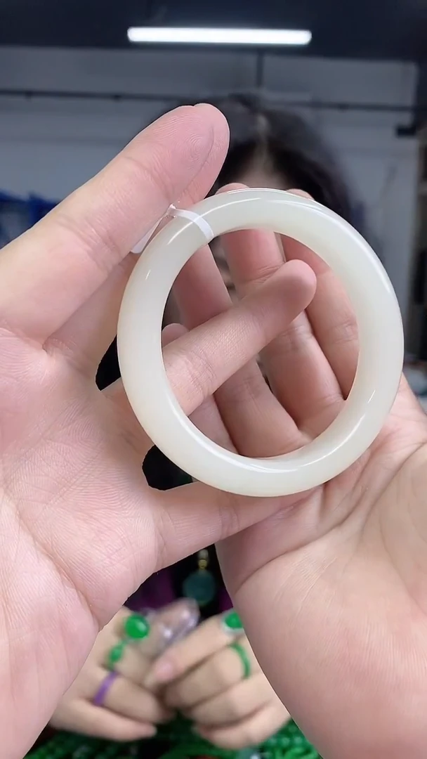 未镶嵌手镯和田玉闪购链接 多样性发其一颜色微差56