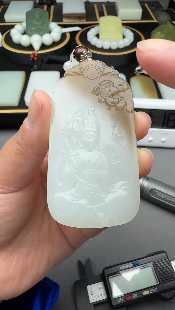 颈饰未镶嵌和田玉4