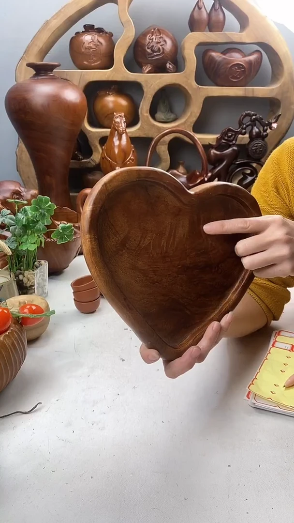 香樟木A31瑕疵爱心干泡/