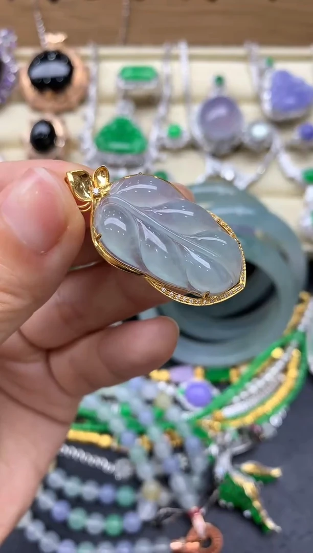 翡翠18K金镶嵌颈饰159-中国好珍宝