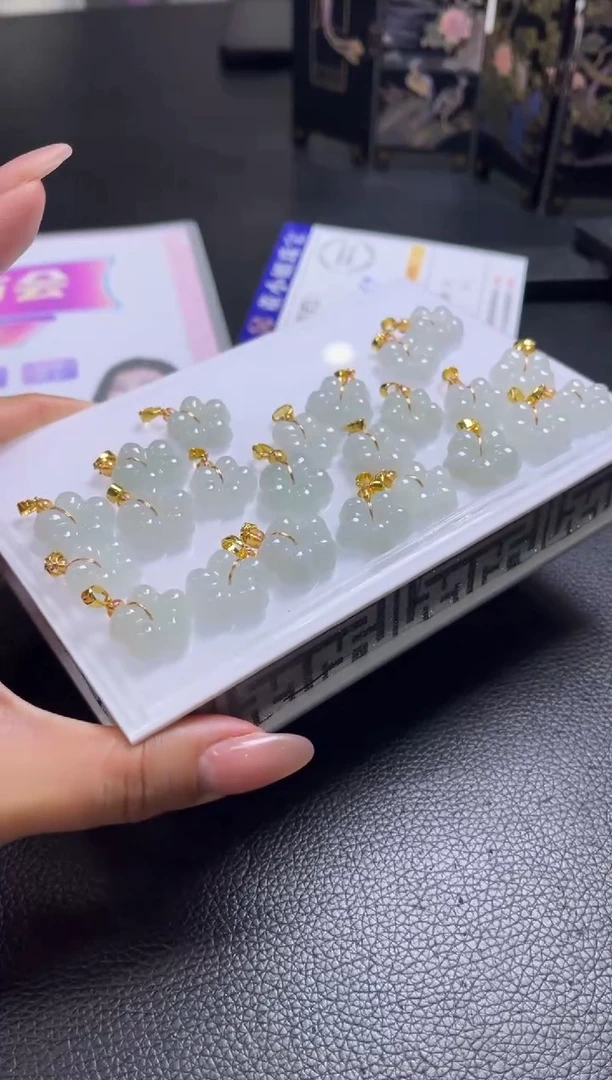 颈饰未镶嵌翡翠K278 /多样性发一件/配绳子