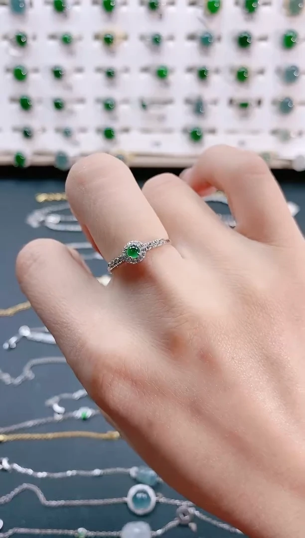 【闪购商品】翡翠戒指银S925镶嵌天然翡翠