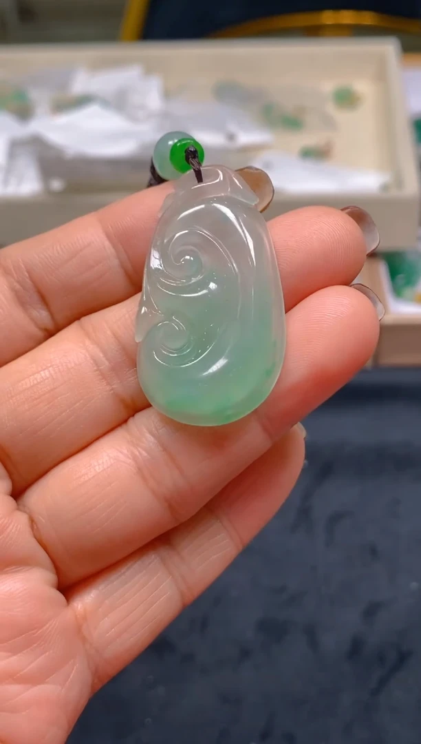 【闪购商品】石英质玉颈饰未镶嵌冰美人非洲翠004