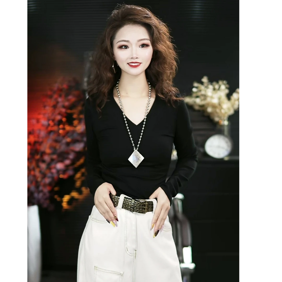 秋冬韩版设计款打V领洋气百搭简约时尚修身显瘦纯色中袖+长袖9077