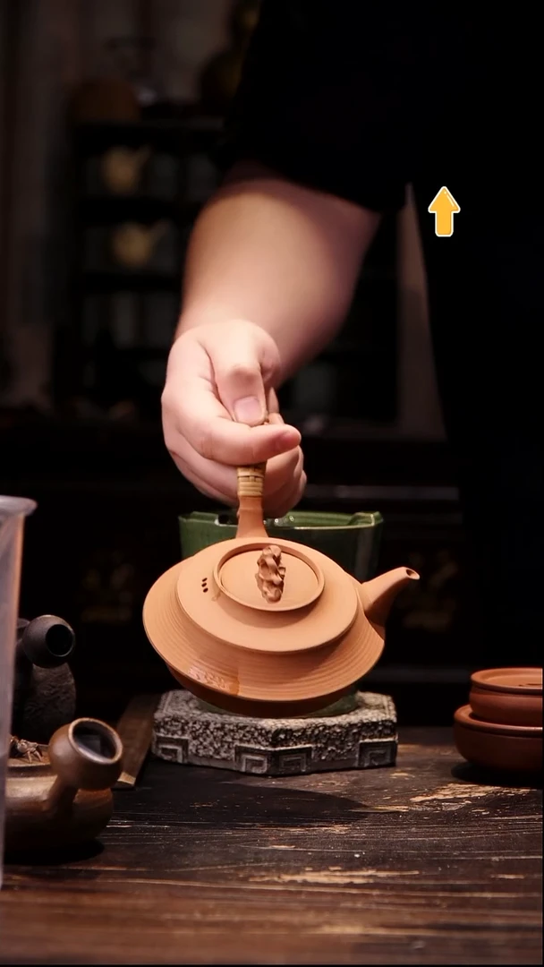 纯手工红泥珊瑚石侧把