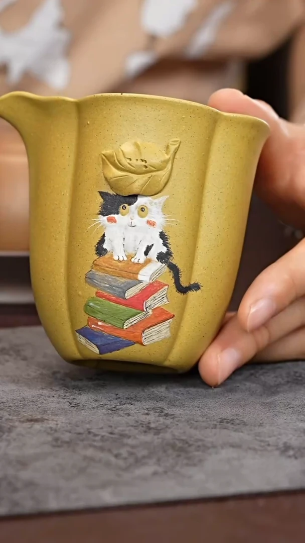 茶杯紫砂公道杯 泥绘小猫