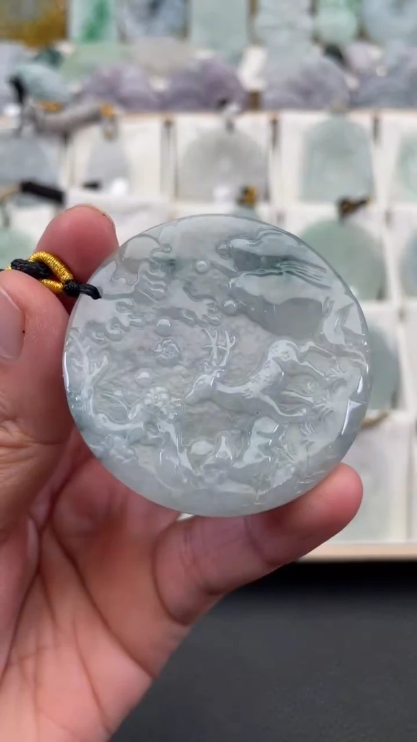 颈饰未镶嵌翡翠天然缅甸翡翠A货167