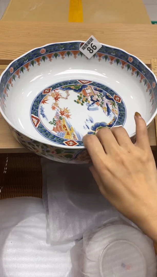 瓷片欣*合隆莲瓷器欢迎大家