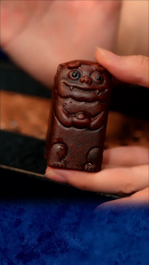 宜兴紫砂 紫砂茶壶 24