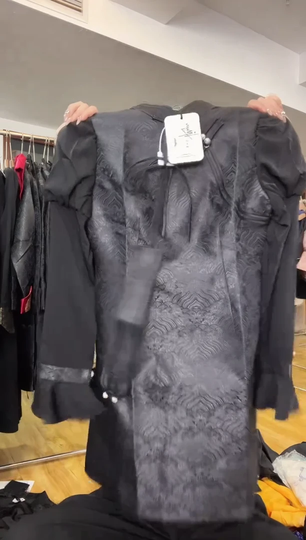 2XL码  140斤   纱袖连衣裙