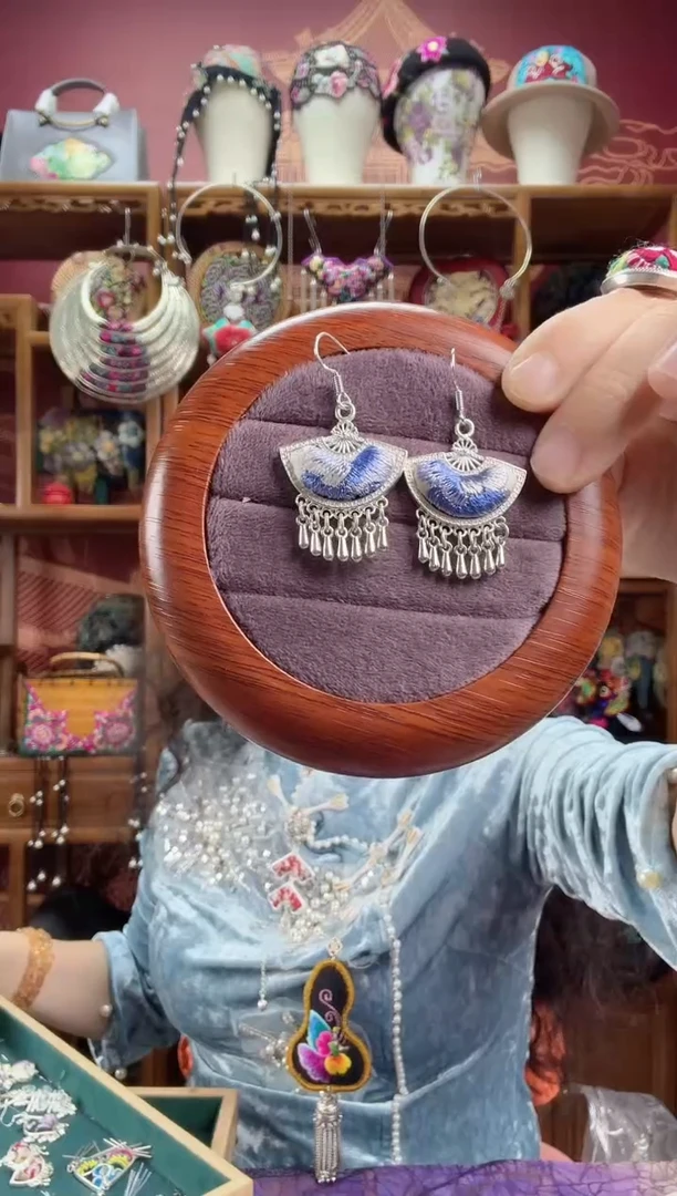 刺绣耳环22甜甜家