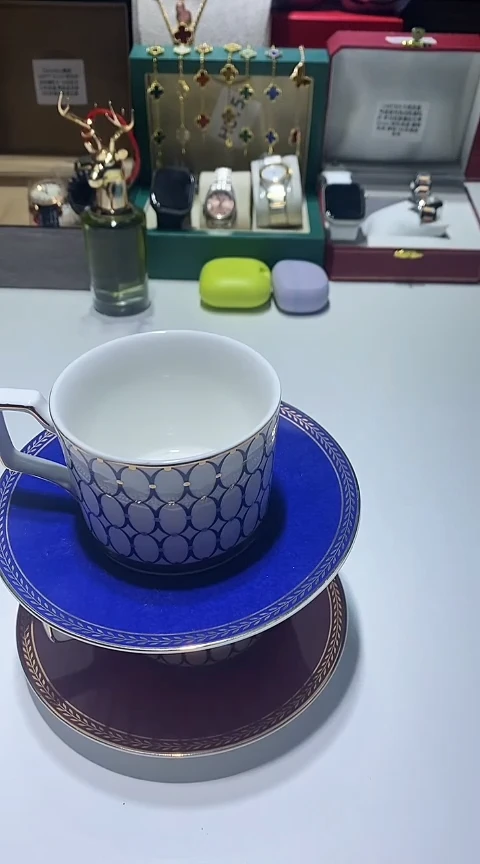 瓷片生活的本意就是开心@@1