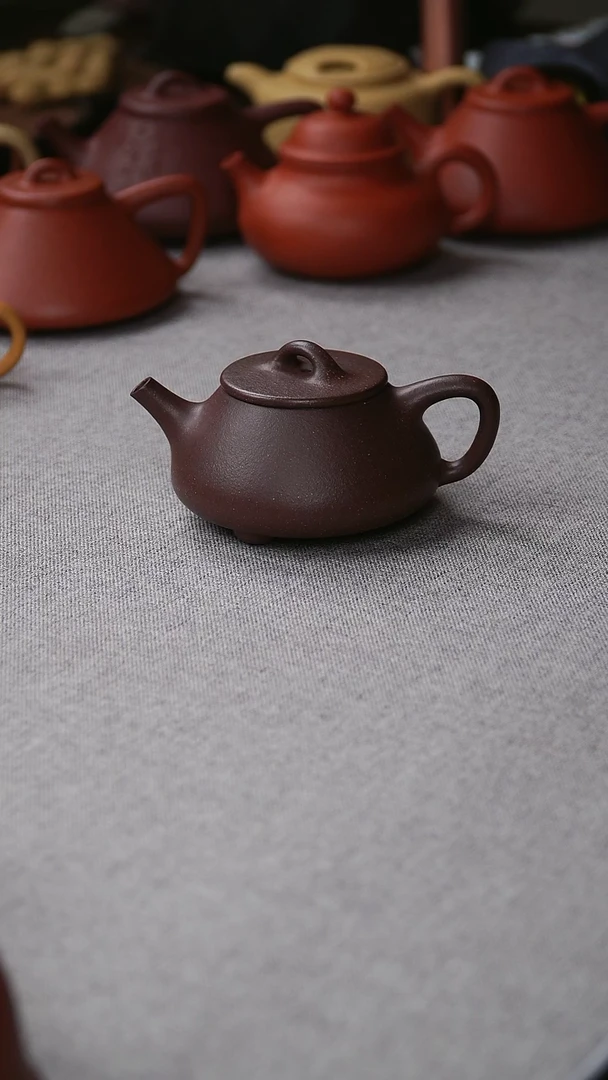 茶壶紫砂千禧紫泥平盖石瓢