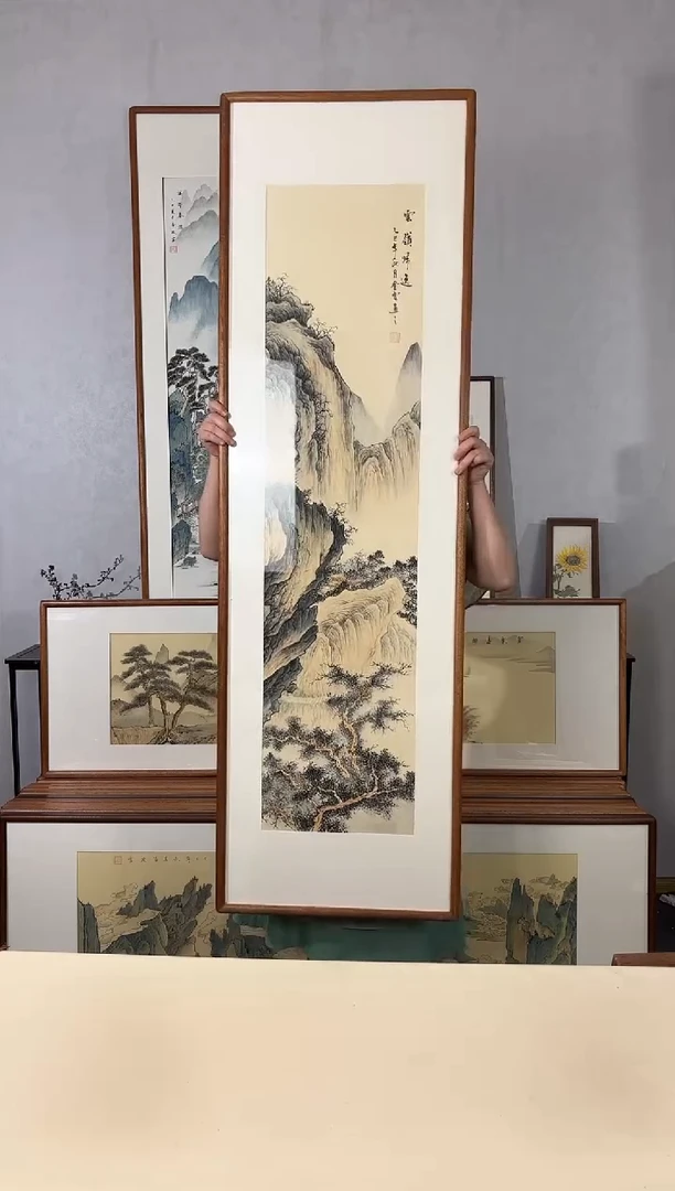 国画手绘*云岭归逸*52*172cm带框发货