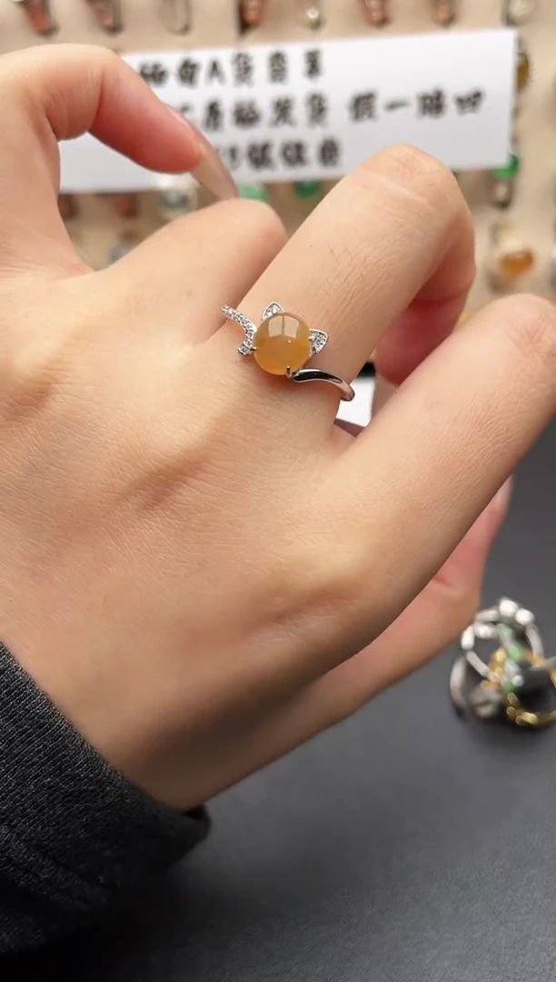 银S925镶嵌戒指翡翠一物一证一礼盒