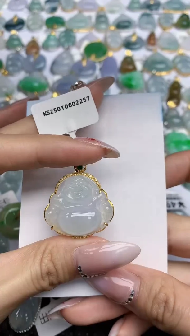 【闪购商品】翡翠颈饰18K金镶嵌天然翡翠A货