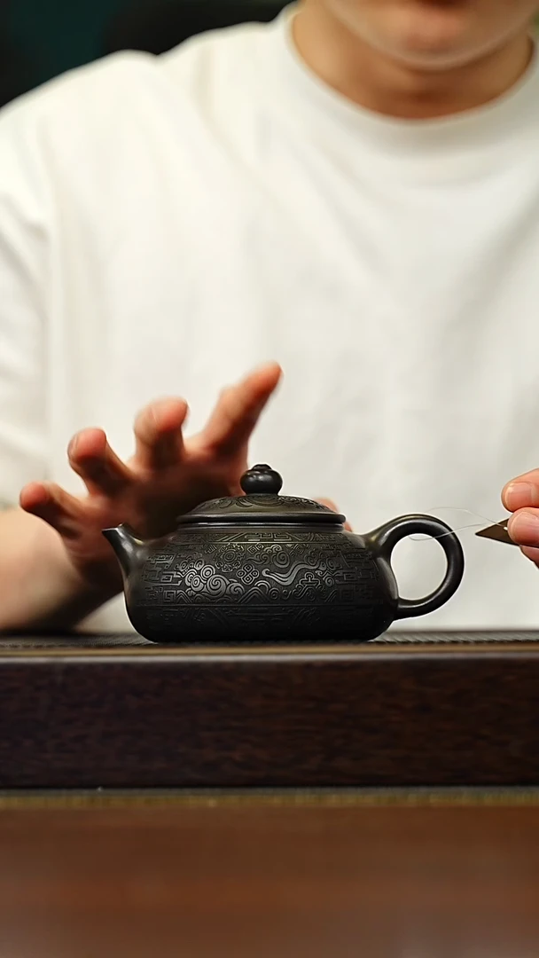 茶壶紫砂宜兴原矿 半手工 紫砂壶容量240CC