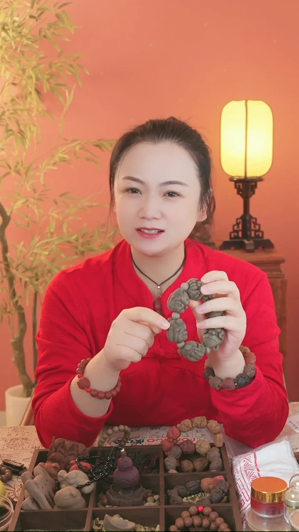 （漂漂狐狸手捻和息肌丸66子）