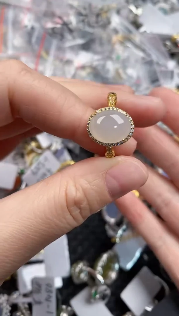 银S925镶嵌戒指翡翠333             1