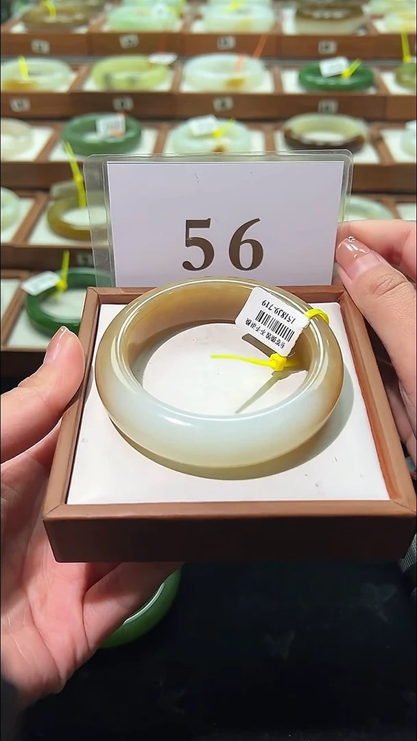 定制和田玉和田玉手镯