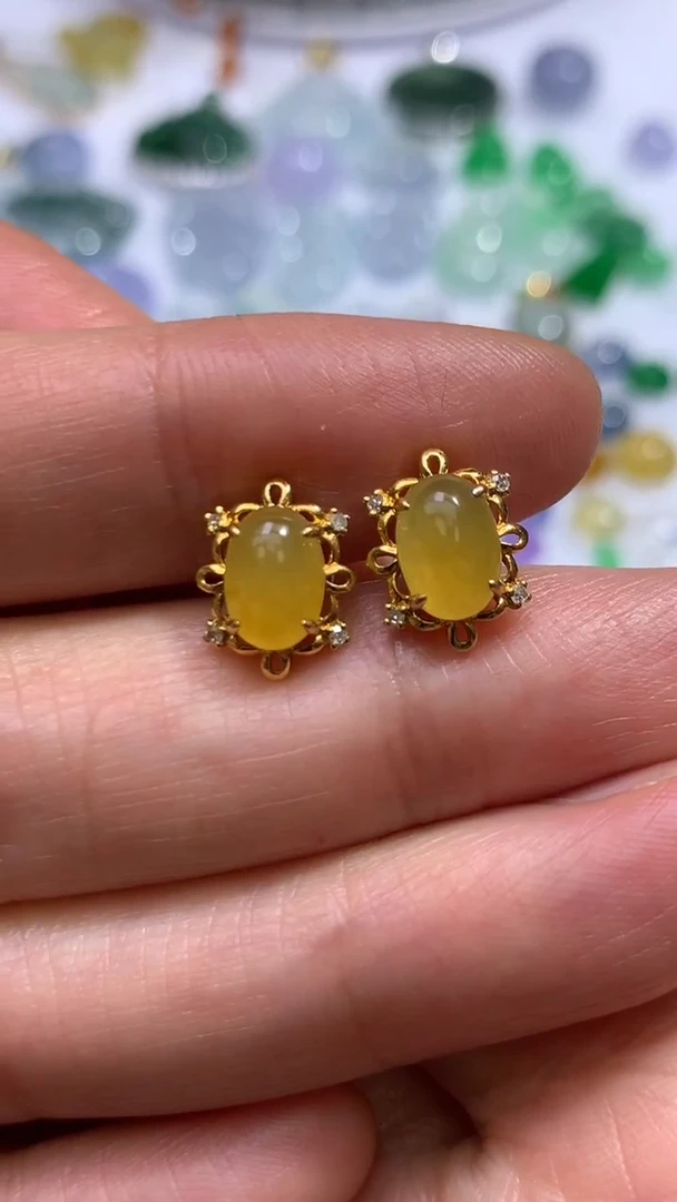 18K金镶嵌定制翡翠18K金镶嵌定制翡翠