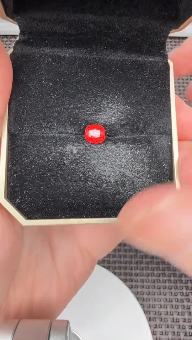 【闪购商品】尖晶石裸石未镶嵌1.48ct-B01104