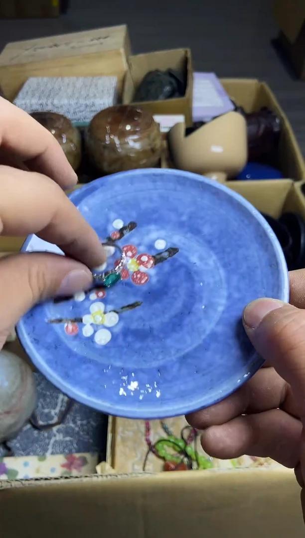 稻谷壳?**蛐微瑕商品，介意者勿拍。