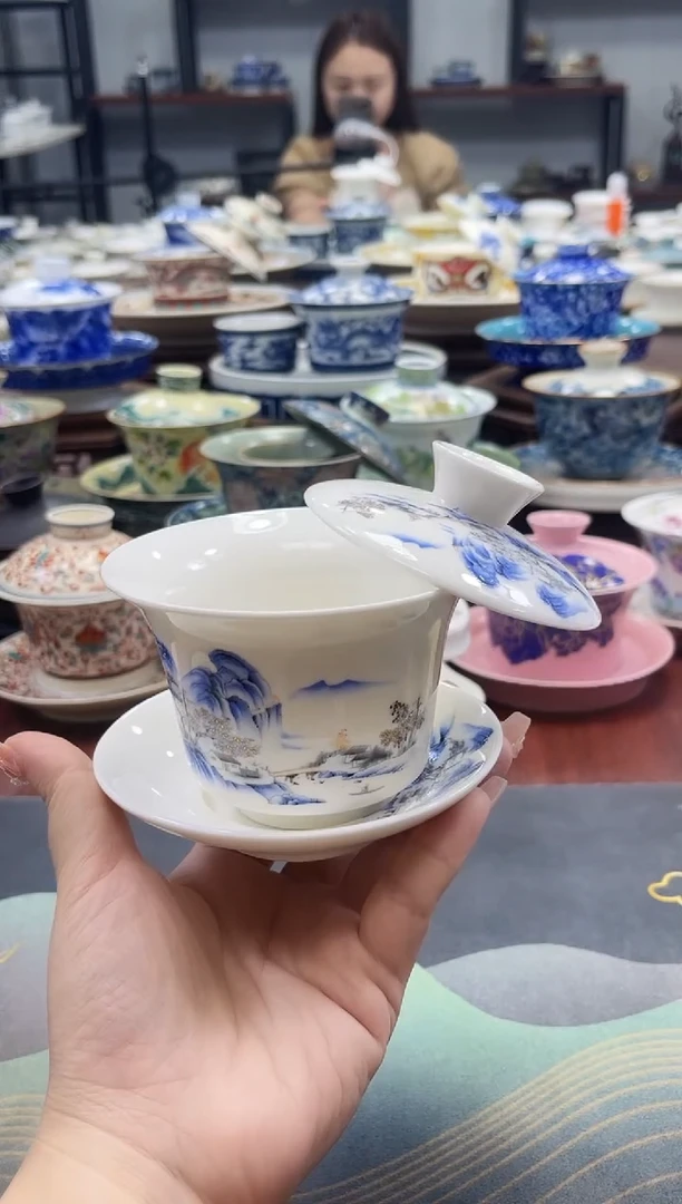 中号马蹄小桥流水悬停盖碗