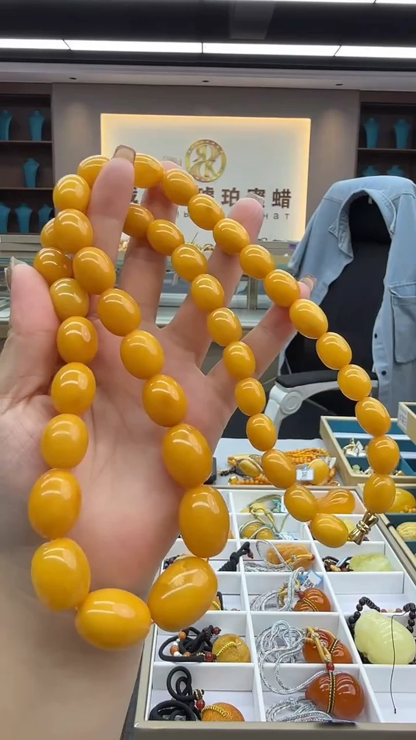 琥珀颈饰未镶嵌104秒拍号 假一罚三