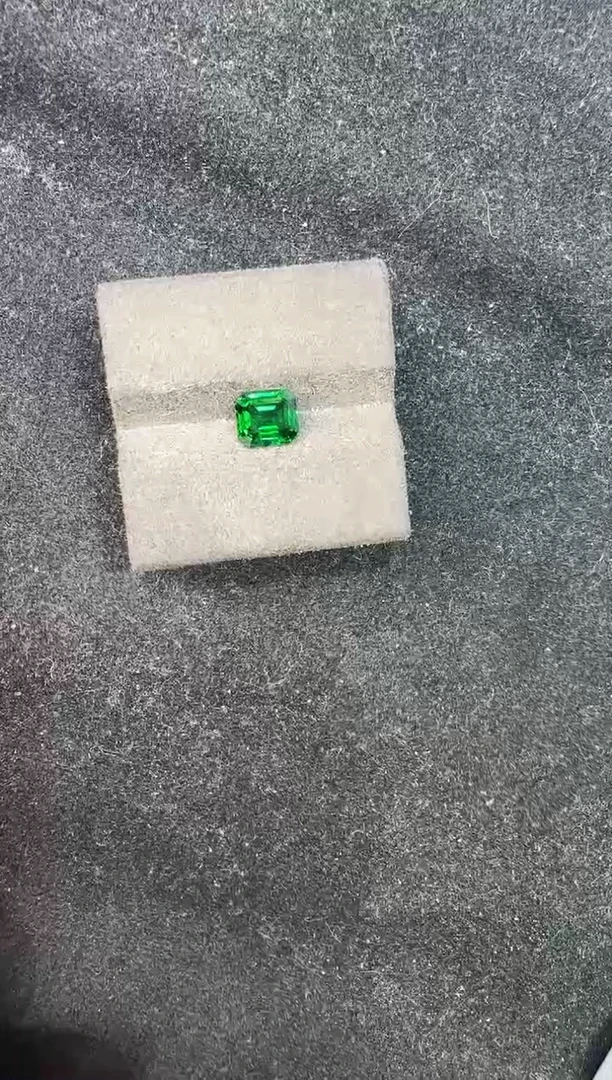 未镶嵌定制定制石榴石1.52克拉天然莎弗莱吉尔德卡扎尼