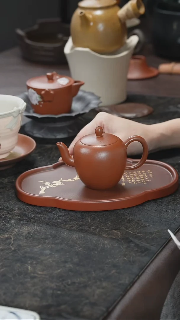 九隐茶器朱泥美人肩