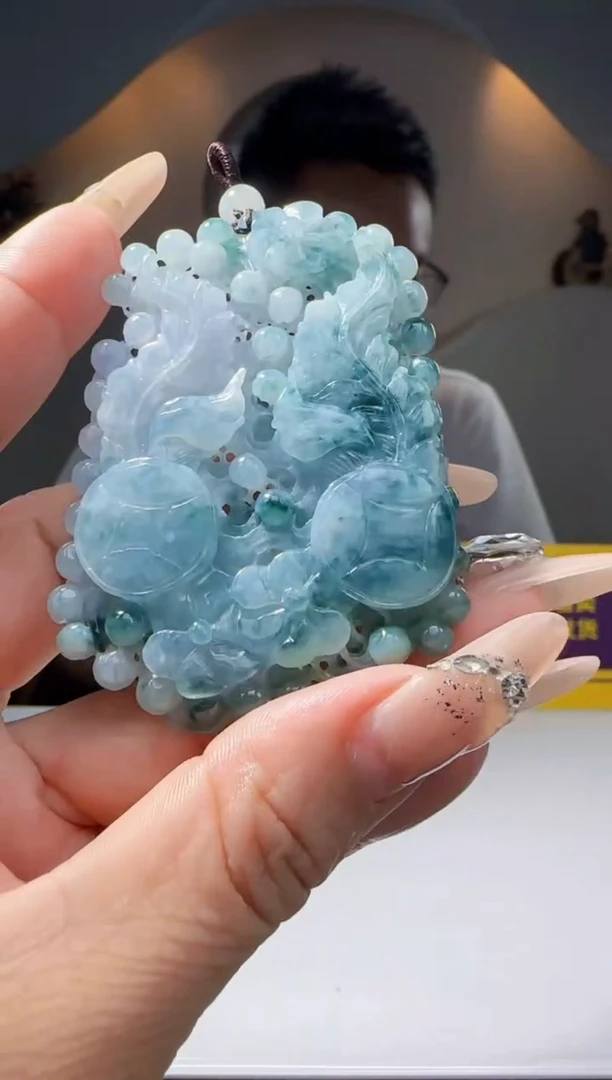 定制翡翠未镶嵌Q12386翡翠