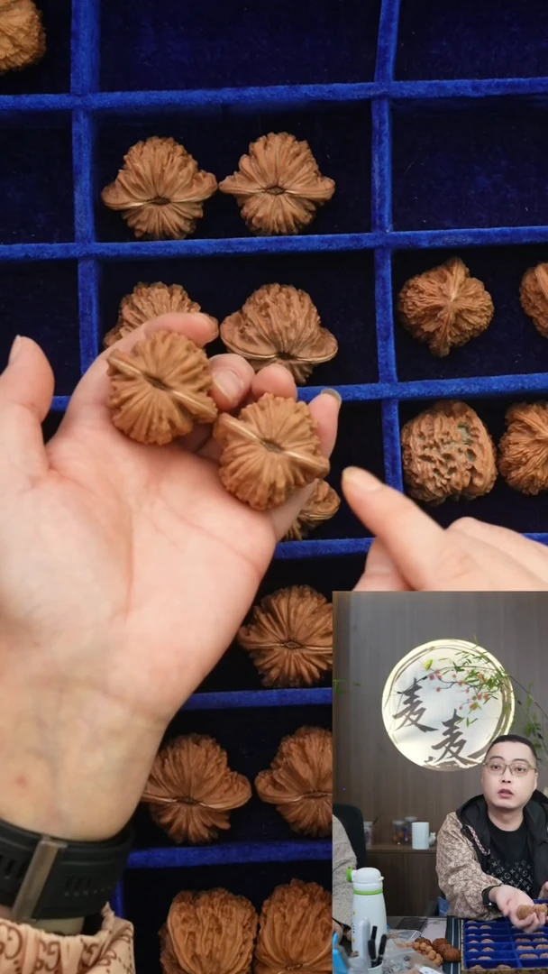 吊坠文玩核桃四座楼全品