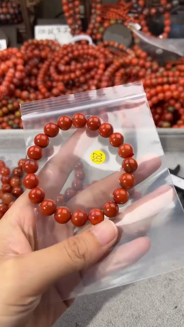 南红玛瑙手串未镶嵌7+