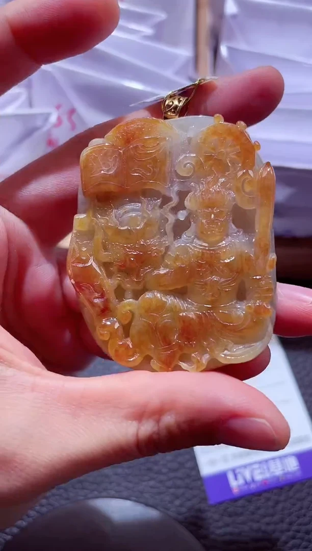 颈饰18K金镶嵌翡翠00000898不动