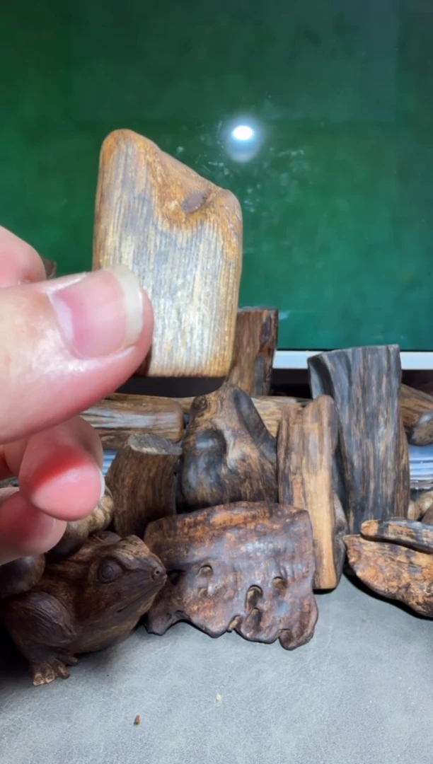 沉香手把件菩萨棋多样性发一