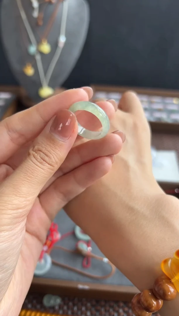 翡翠未镶嵌吊坠(不含链)415买断17