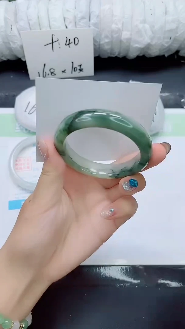 石英质玉手镯未镶嵌055-57